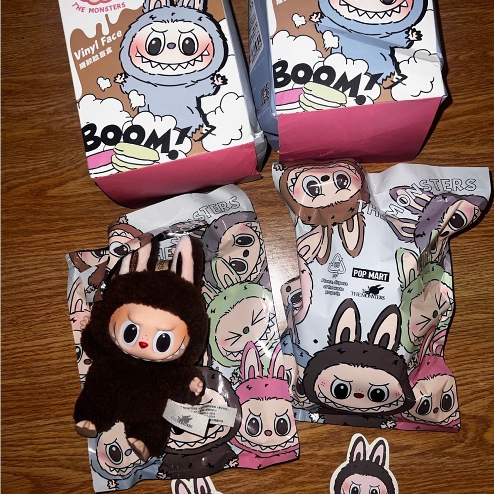 LABUBU exciting macaron chestnut cocoa bundle secret